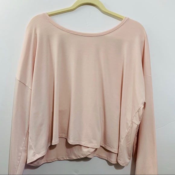 Athleta Tops - Athleta Long Sleeve Workout Top